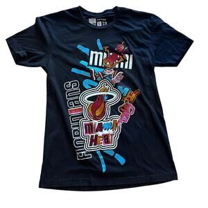 Court Culture Men’s SM Mashup Sticker MiamI Heat Store Shirt